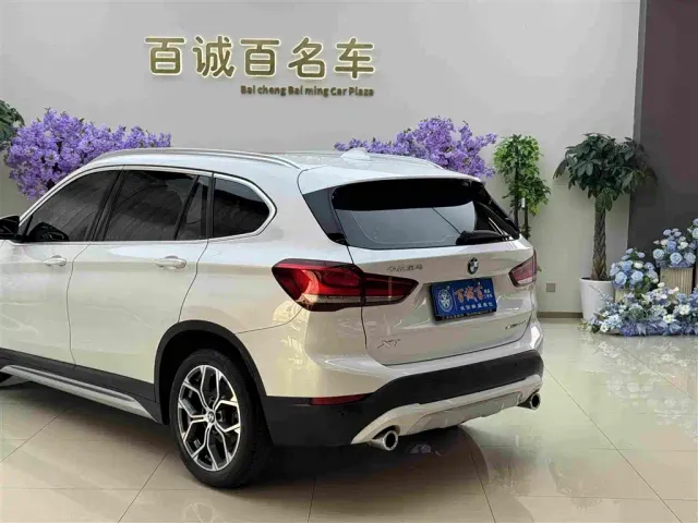 BMW X1 — Фото автомобиля 8