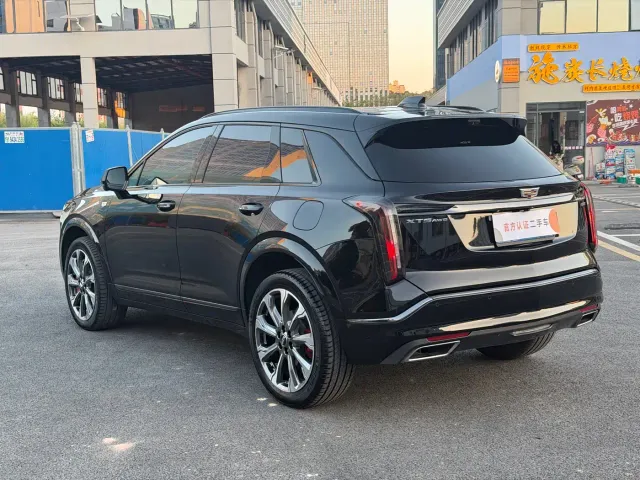Cadillac XT5 — Фото автомобиля 12
