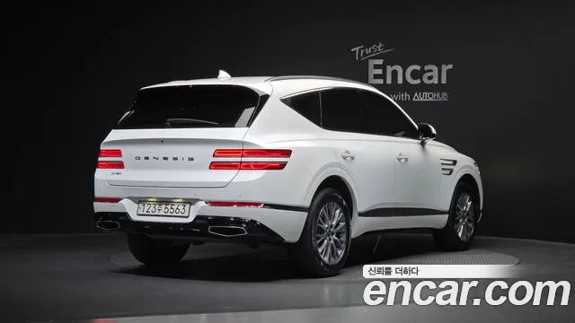 Genesis GV80 2.5T Бензин 2WD — Фото автомобиля 2