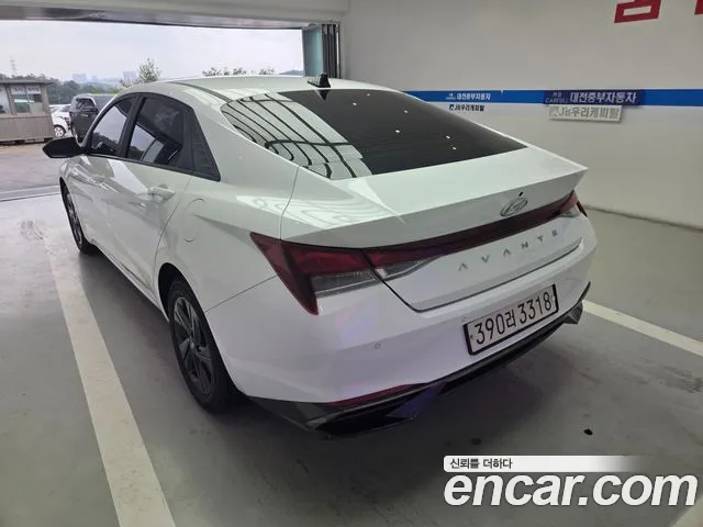 Hyundai Avante — Фото автомобиля 19