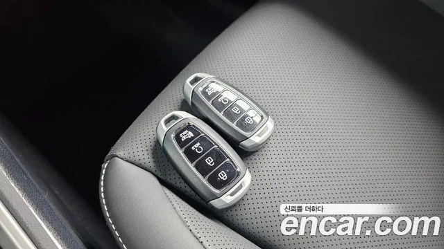Hyundai Venue Venue 1.6 Premium — Фото автомобиля 15