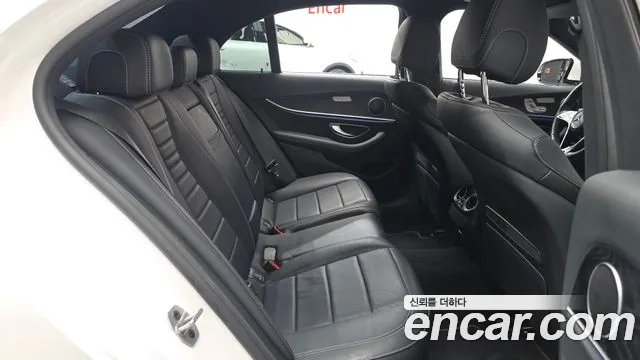 Mercedes-Benz E-Class W213 — Фото автомобиля 17