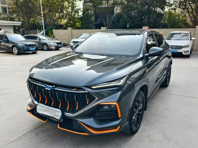 Фотография автомобиля — Changan Oushang X5