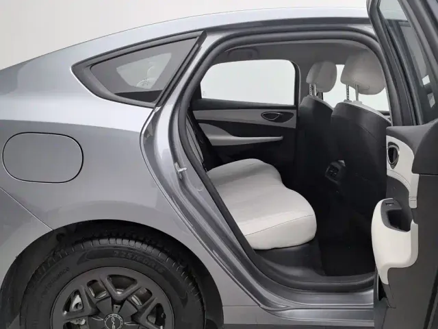 BYD Seal 05 DM-i — Фото автомобиля 15