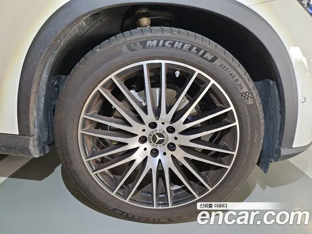 Mercedes-Benz GLC-Class GLC-класс X254 GLC300 4MATIC Avantgarde — Фото автомобиля 16