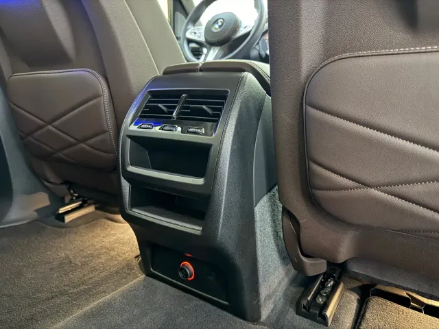 BMW X5 — Фото автомобиля 11