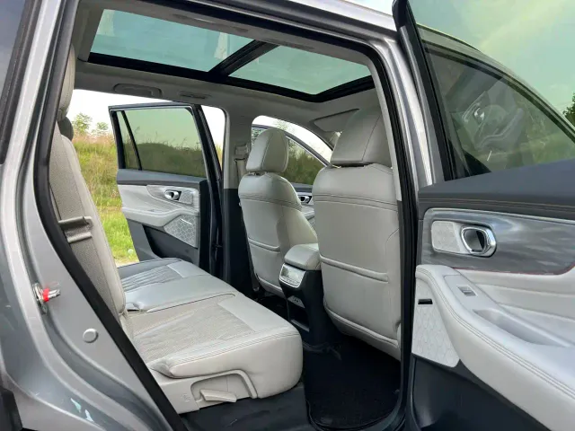 GAC Trumpchi GS8 — Фото автомобиля 19