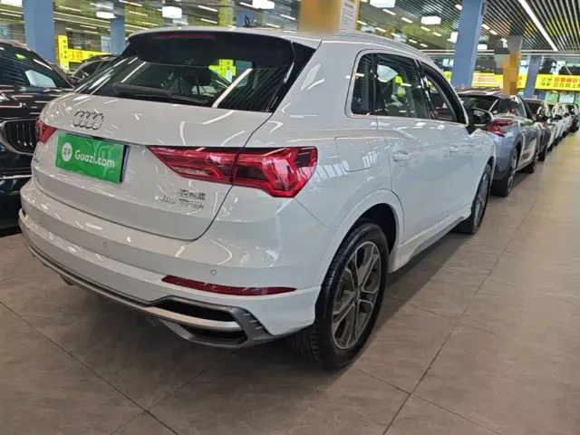 Audi Q3 — Фото автомобиля 6