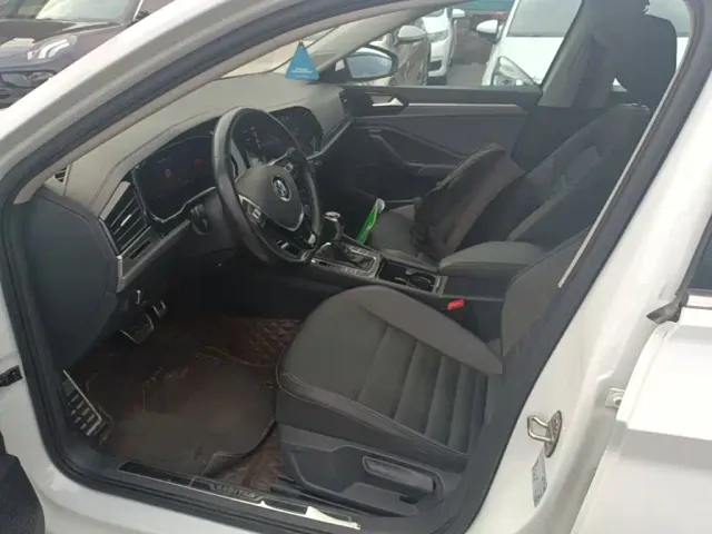 Volkswagen Sagitar — Фото автомобиля 14