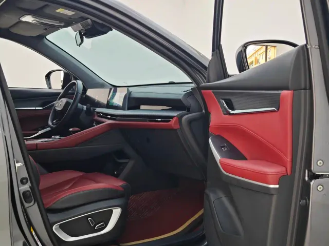 Changan CS75 Plus — Фото автомобиля 23