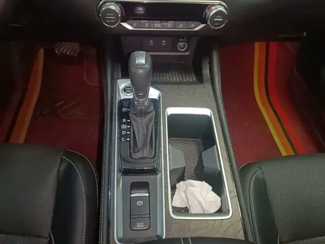 Nissan Teana — Фото автомобиля 13