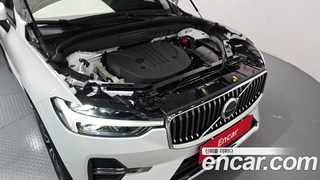 Вольво XC60 — Фото автомобиля 6