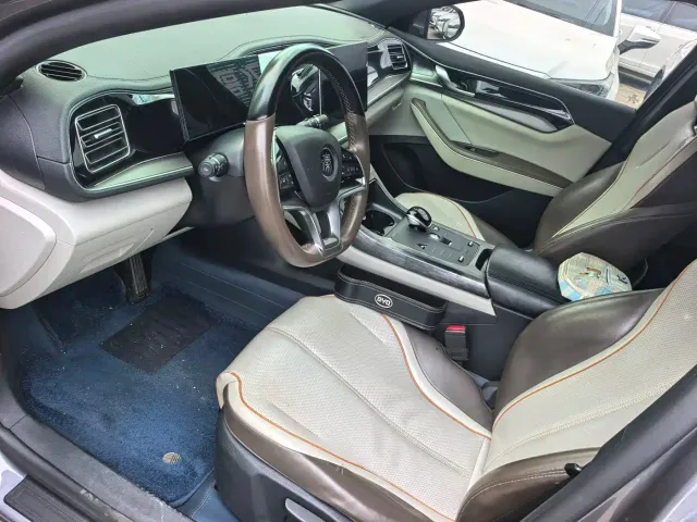 BYD Qin PLUS — Фото автомобиля 10