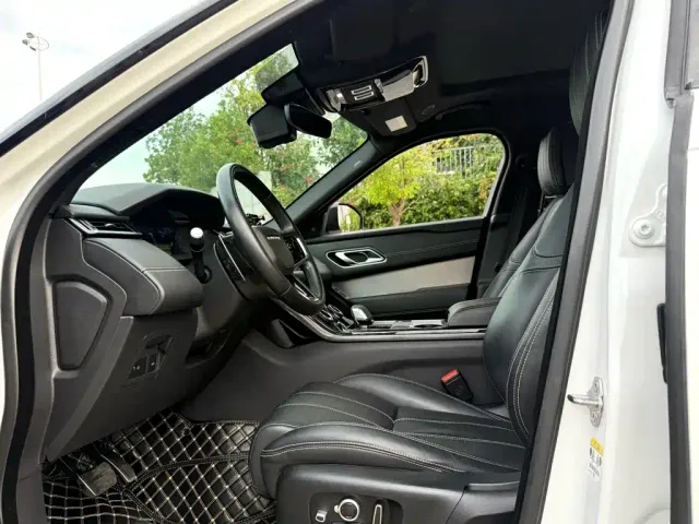 Land Rover Range Rover Velar — Фото автомобиля 4