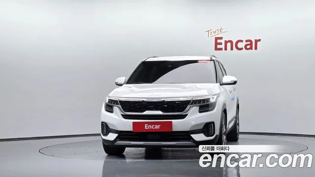 Kia Seltos Seltos Бензин 1.6 турбо 2WD — Фото автомобиля 3