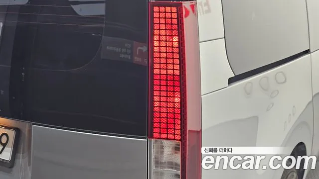 Hyundai Staria Staria Карго 3 места — Фото автомобиля 21