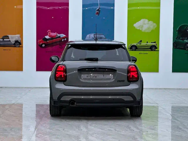 MINI Hatch — Фото автомобиля 7