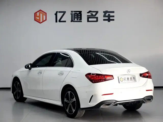 Mercedes-Benz A-Class — Фото автомобиля 19