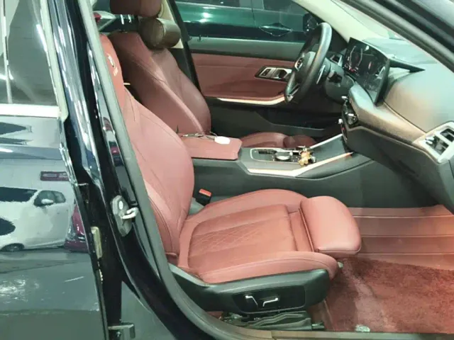 BMW 3 Series — Фото автомобиля 24