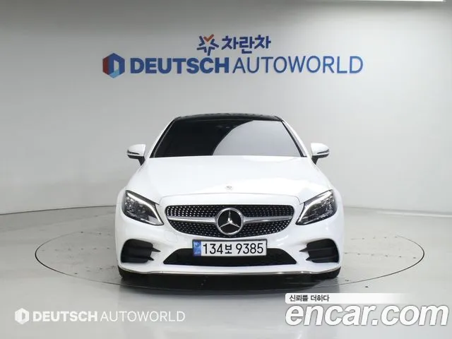 Mercedes-Benz C-Class — Фото автомобиля 3
