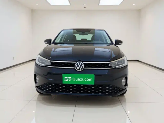 Volkswagen Lavida — Фото автомобиля 2