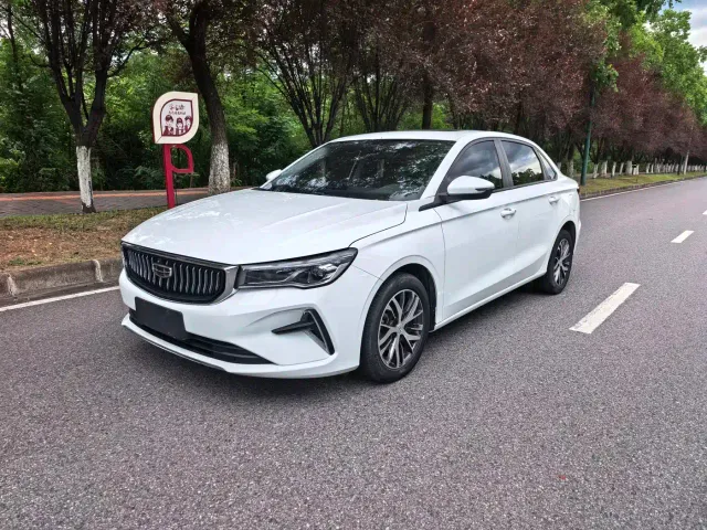 Фотография автомобиля — Geely Emgrand