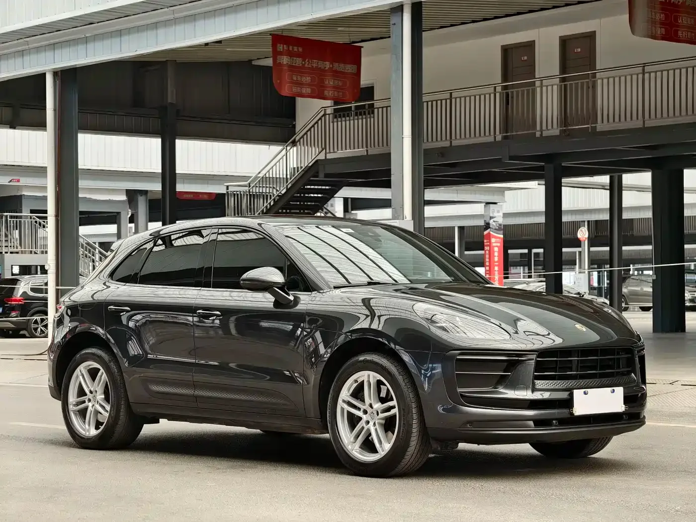 Porsche Macan 2024 Macan 2.0T — Фото автомобиля 4