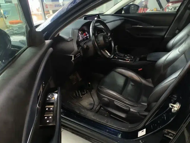 Mazda CX-30 — Фото автомобиля 15
