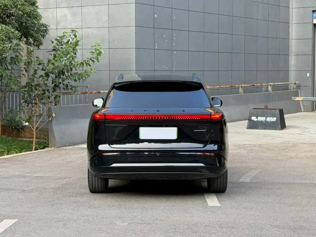 Xpeng G9 — Фото автомобиля 5