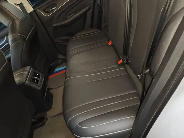 Venucia Venucia Big V 2021 260T Idol Edition — Фото автомобиля 12