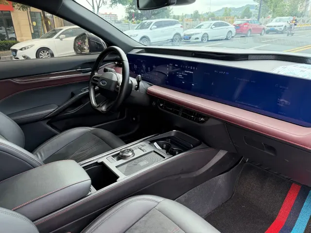 Ford Mondeo — Фото автомобиля 12