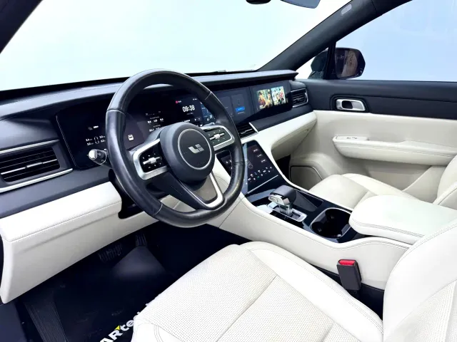 Li Auto ONE — Фото автомобиля 11