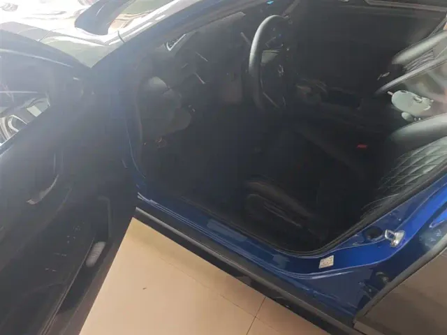 Honda Civic — Фото автомобиля 15