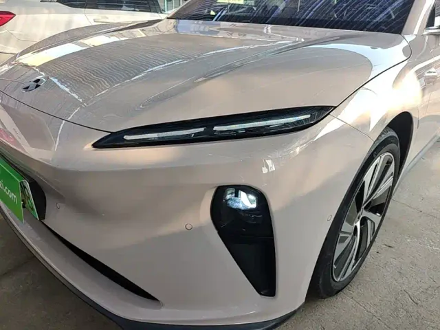 Nio ET5 — Фото автомобиля 23