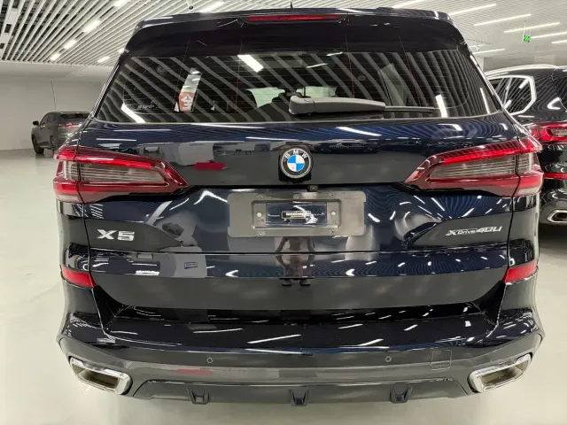 BMW X5 — Фото автомобиля 3