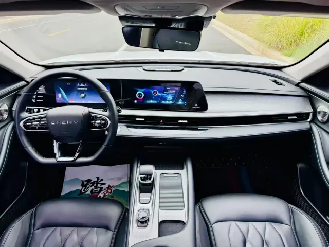 Chery Arrizo 8 — Фото автомобиля 6