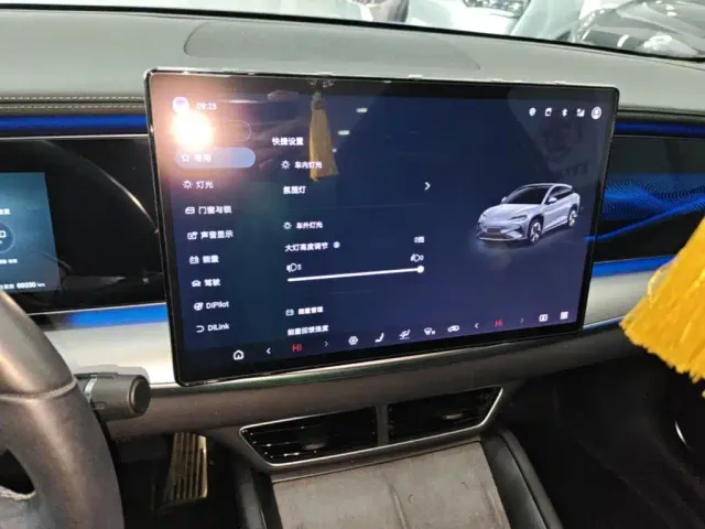 BYD Sealion 07 EV — Фото автомобиля 12