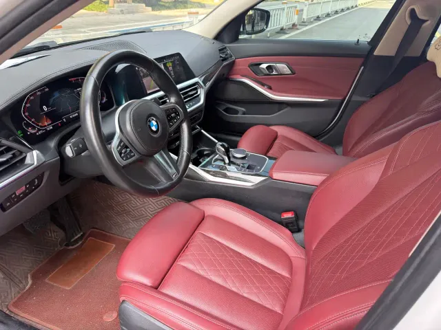 BMW 3 Series — Фото автомобиля 5