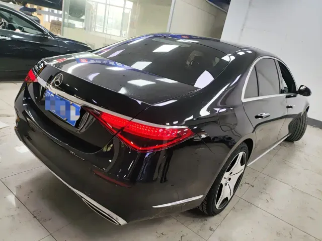 Mercedes-Benz S-Class — Фото автомобиля 2