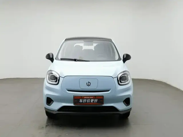 Leapmotor T03 — Фото автомобиля 3