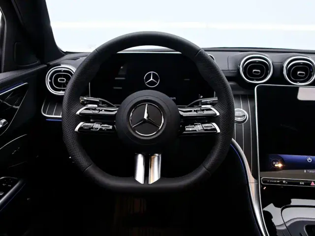 Mercedes-Benz C-Class — Фото автомобиля 7