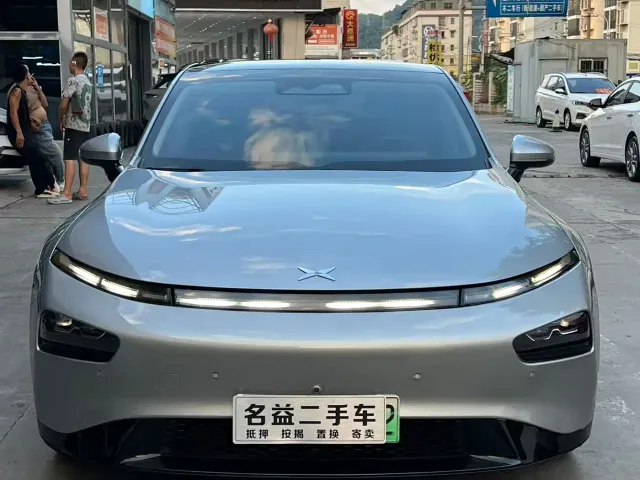 Xpeng P7 — Фото автомобиля 3