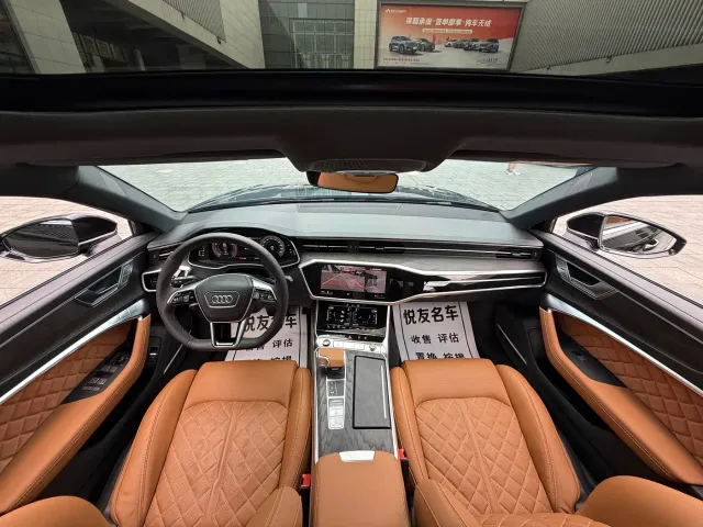 Audi A6L — Фото автомобиля 28