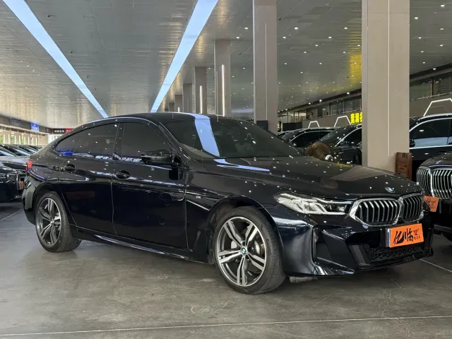BMW 6 Series Gran Turismo — Фото автомобиля 3