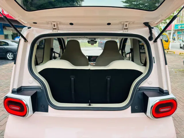Wuling Hongguang Mini EV — Фото автомобиля 14