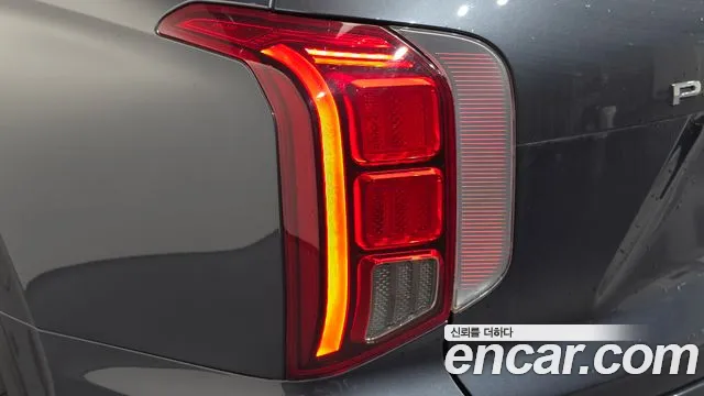 Hyundai Palisade Palisade Дизель 2.2 2WD — Фото автомобиля 20