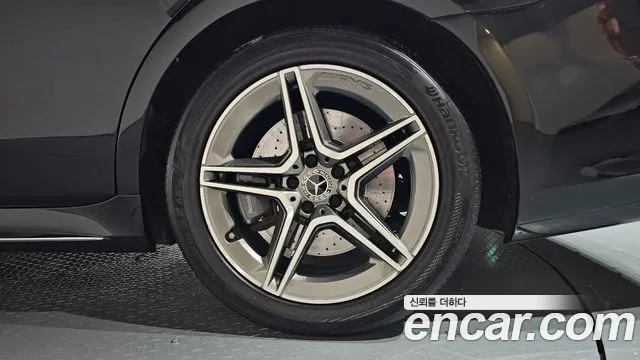 Mercedes-Benz S-Class — Фото автомобиля 20
