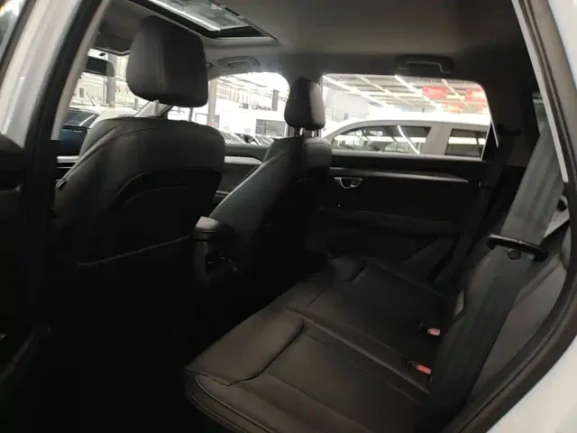 Wuling Asta — Фото автомобиля 16
