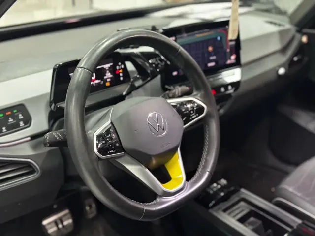 Volkswagen ID.3 — Фото автомобиля 11
