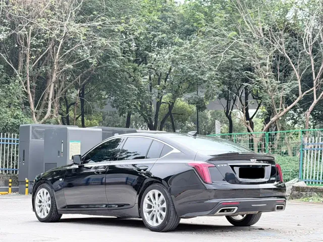 Cadillac CT5 — Фото автомобиля 16